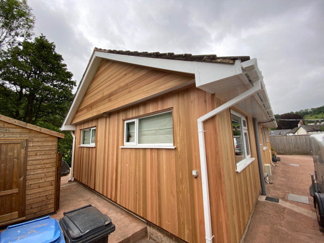 34 Co2 Cedar® House Clad in Western Red Cedar PTGV 34 Co2 Cedar® House Cladding in Red Cedar