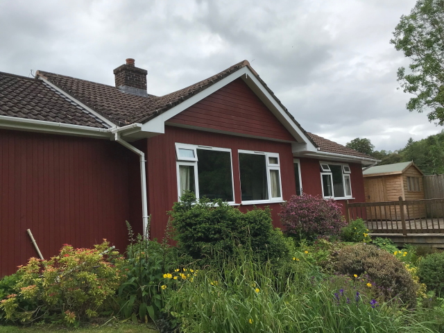 Co2 Cedar® Canadian Western Red Cedar 37 37 Co2 Cedar® House Cladding in Red Cedar